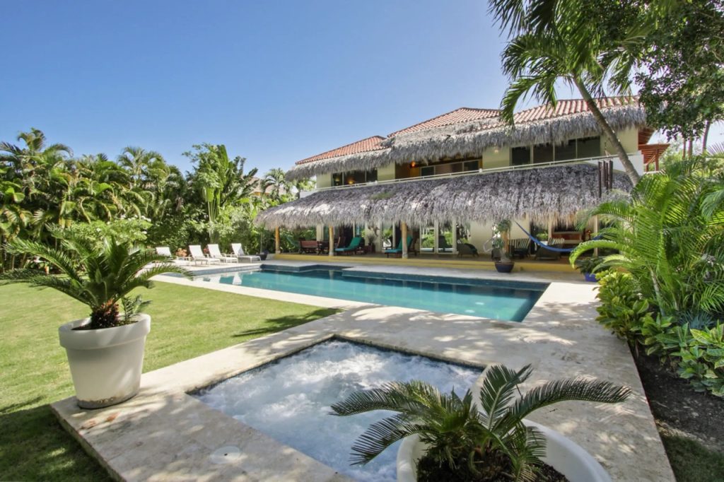 Вилла в Punta Cana Resort (Доминикана): 5 спален, рядом с пляжем - аренда