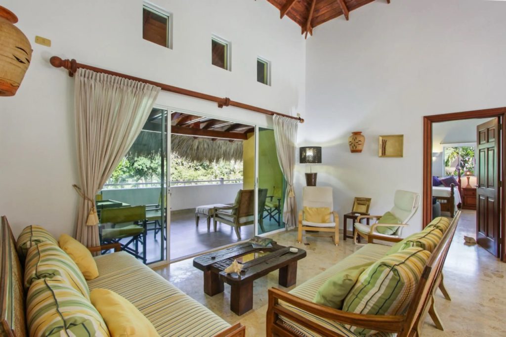 Вилла в Punta Cana Resort (Доминикана): 5 спален, рядом с пляжем - аренда