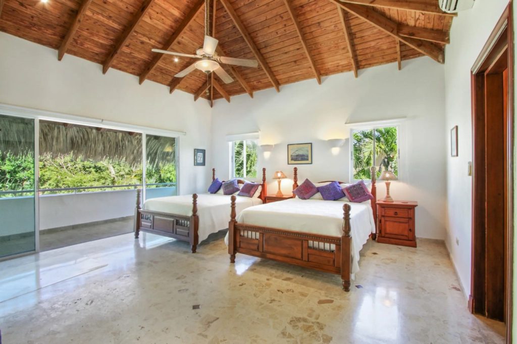 Вилла в Punta Cana Resort (Доминикана): 5 спален, рядом с пляжем - аренда