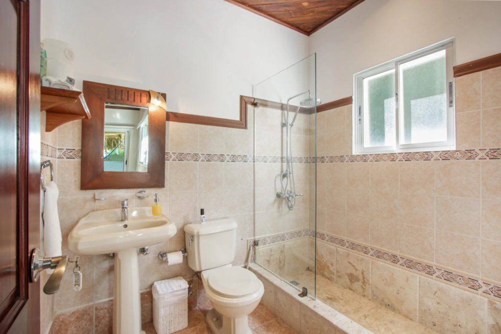 Вилла в Punta Cana Resort (Доминикана): 5 спален, рядом с пляжем - аренда