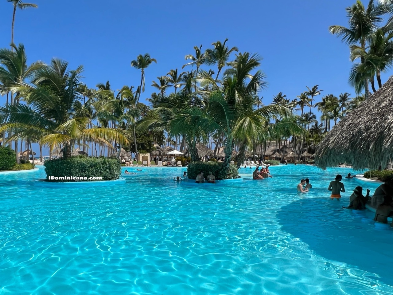 Чем отличаются отели Melia Caribe beach и Melia Punta Cana beach в Доминикане