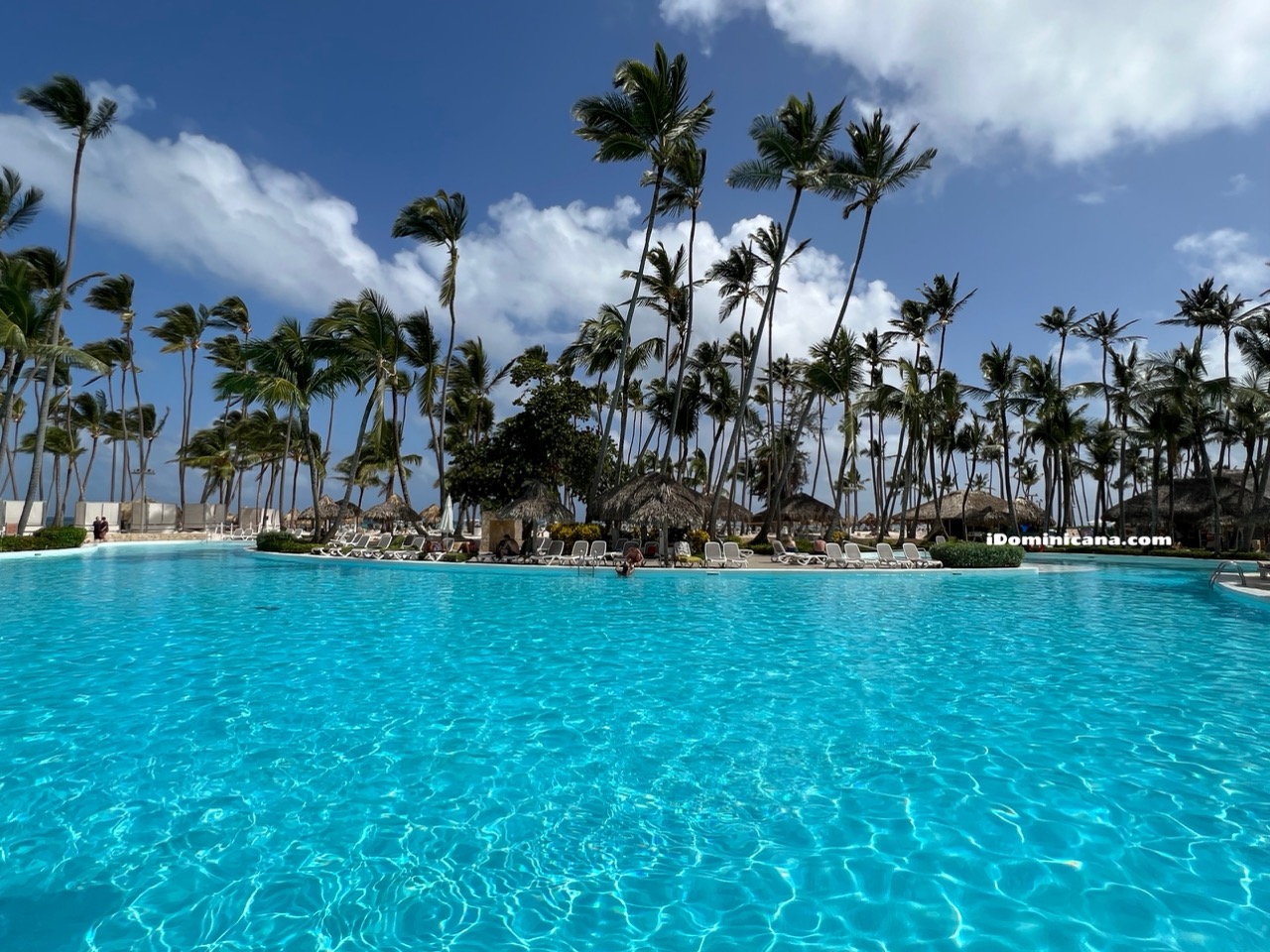 Чем отличаются отели Melia Caribe beach и Melia Punta Cana beach в Доминикане