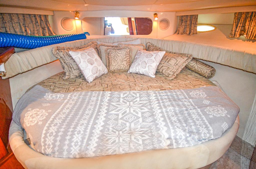 Яхта Sea Ray 37 ft в Доминикане (аренда): Карибское море