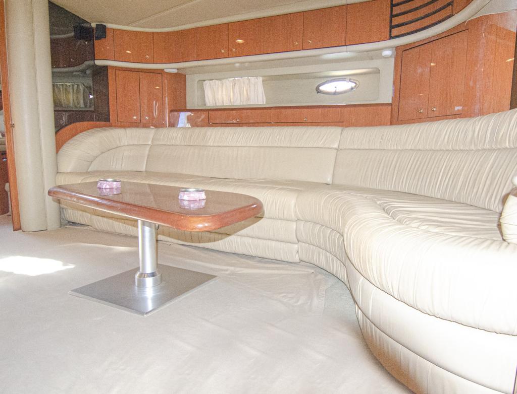 Яхта в Доминикане Sea Ray 54 ft - аренда (остров Саона, о.Каталина)