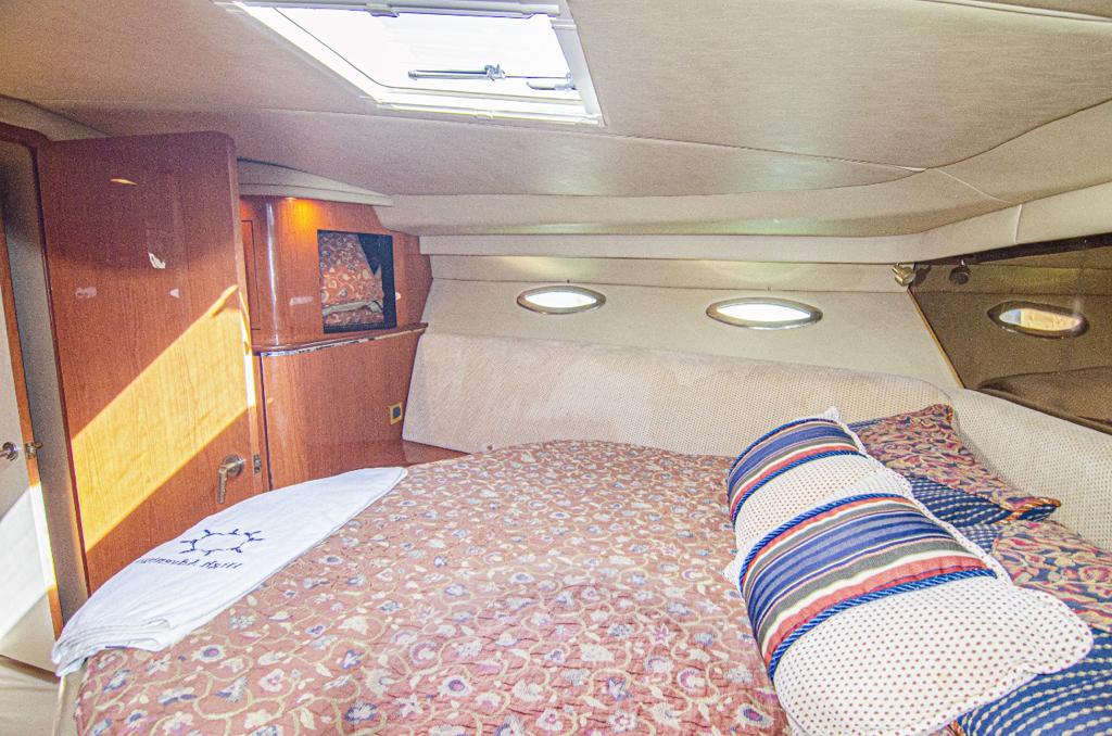 Яхта в Доминикане Sea Ray 54 ft - аренда (остров Саона, о.Каталина)