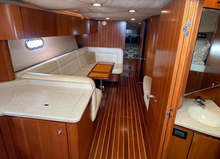 Яхта Tiara 48 ft (Доминикана, аренда): маршруты на выбор (Карибское море)