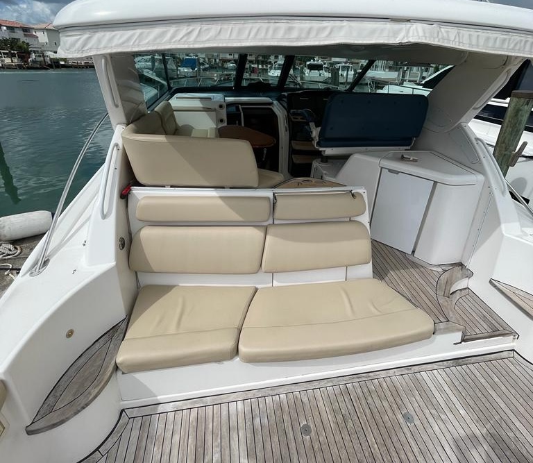Яхта Tiara 48 ft (Доминикана, аренда): маршруты на выбор (Карибское море)