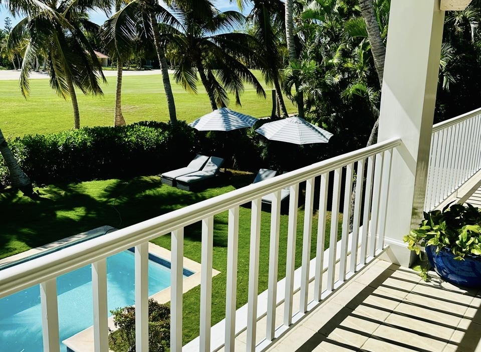 Вилла в Доминикане (Пунта Кана Резорт), рядом с пляжем — купить