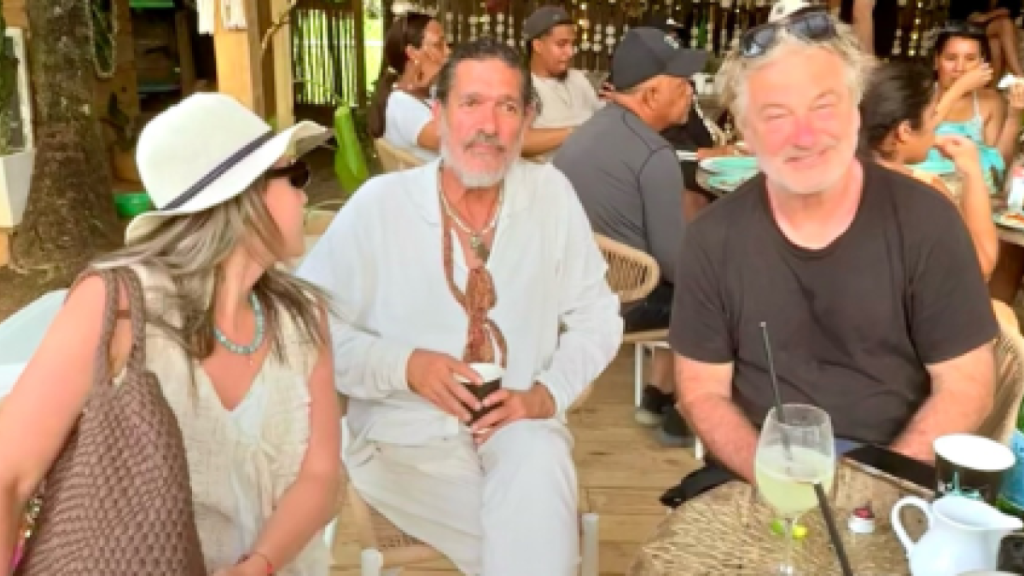 Алек Болдуин отметил День рождения в Доминикане