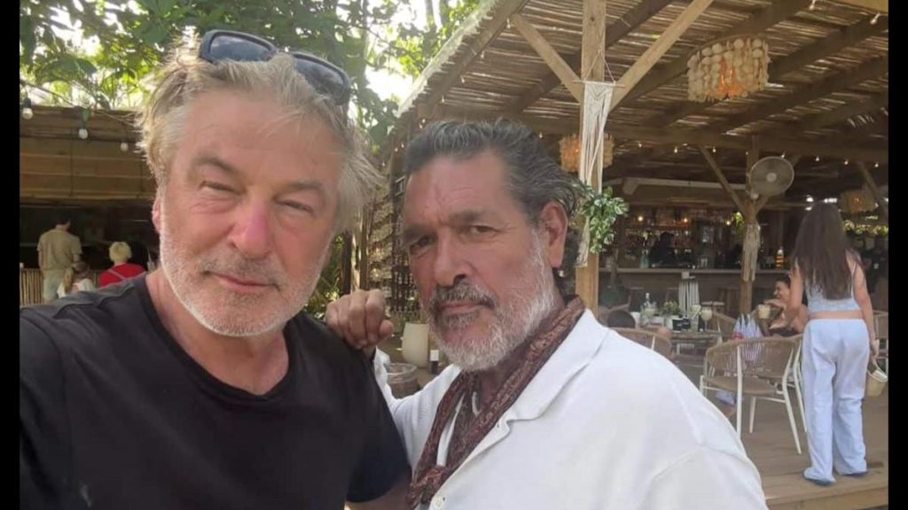 Алек Болдуин отметил День рождения в Доминикане