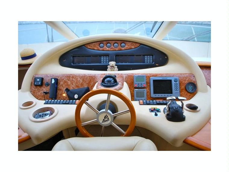 Моторная яхта Azimut 55 iDominicana 2