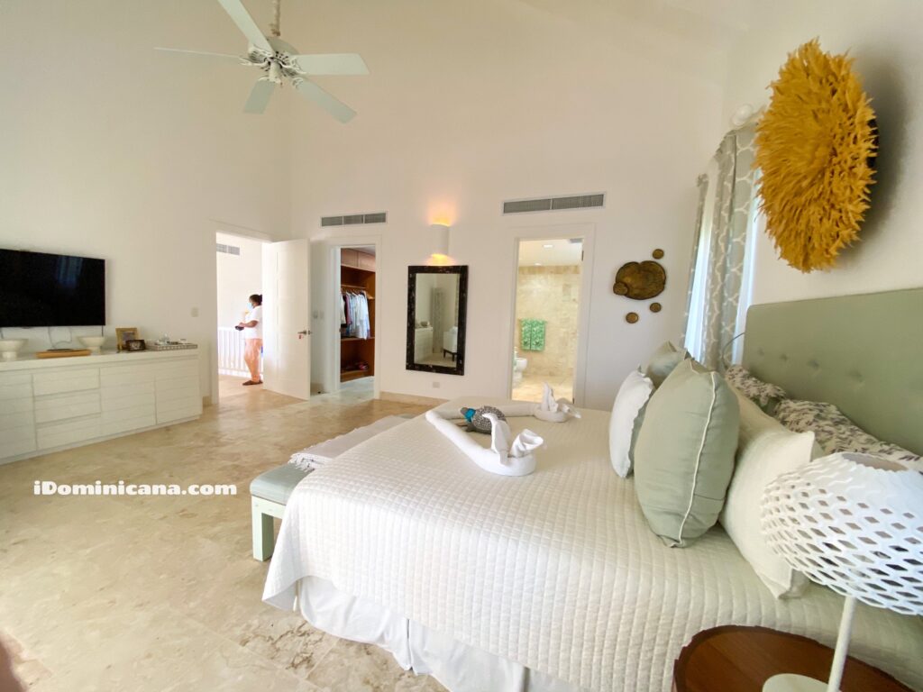 Аренда виллы в Доминикане: 6 спален, рядом с пляжем, Puntacana Resort & Club