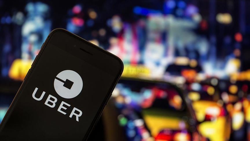Правительство временно приостановило работу Uber в аэропортах