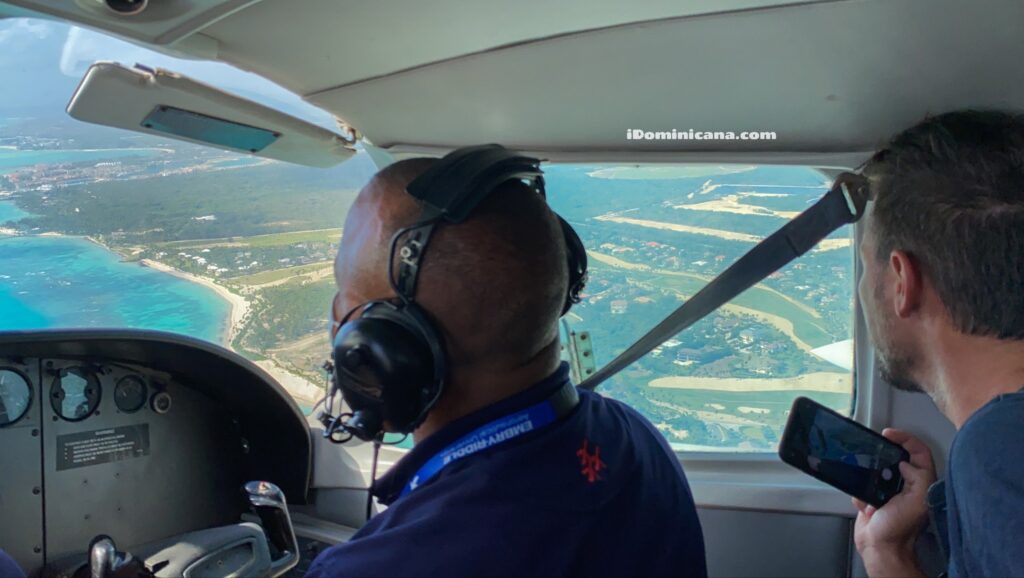 Полет на самолете в Доминикане (35 мин) - $99 с чел iDominicana.com
