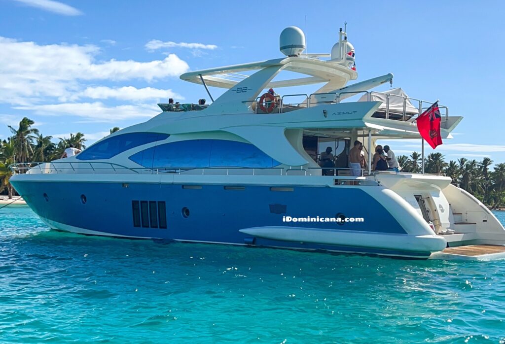 Яхта Azimut 82 ft (аренда в Доминикане) - Карибское море, остров Саона
