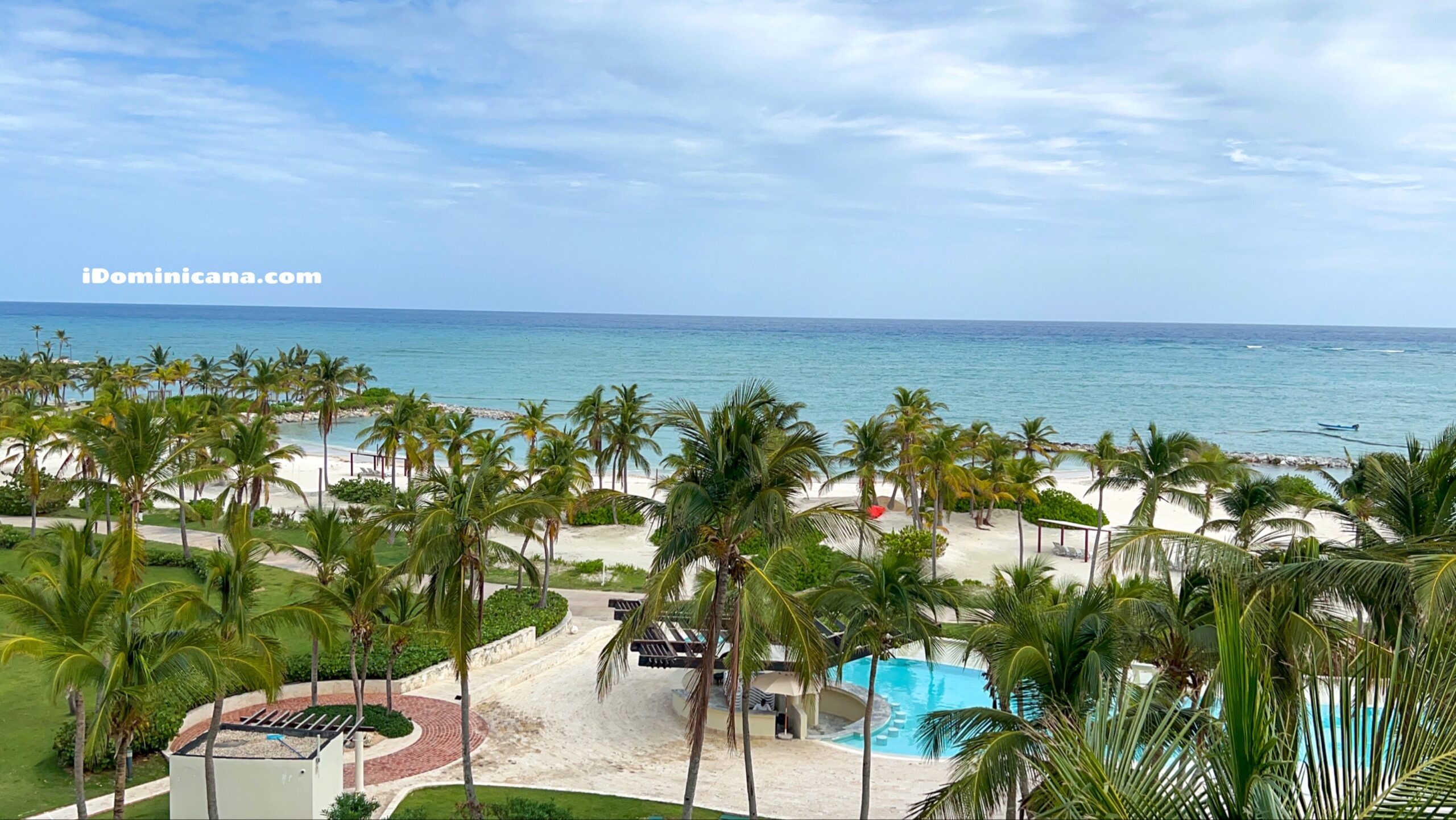 Купить апартаменты в Доминикане: Cap Cana, 2 спальни, вид на пляж