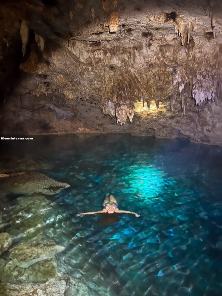Кристальное подземное озеро таино, пещера и Альтос де Чавон (индивидуально)