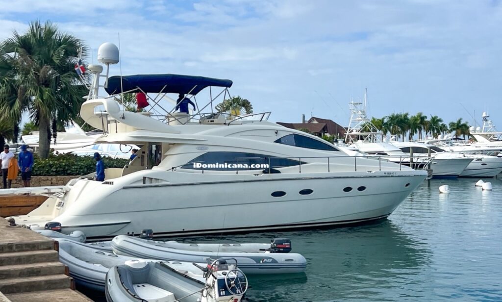Яхта AICON 60 в Республике Доминикана (аренда) – о.Саона, о.Каталина