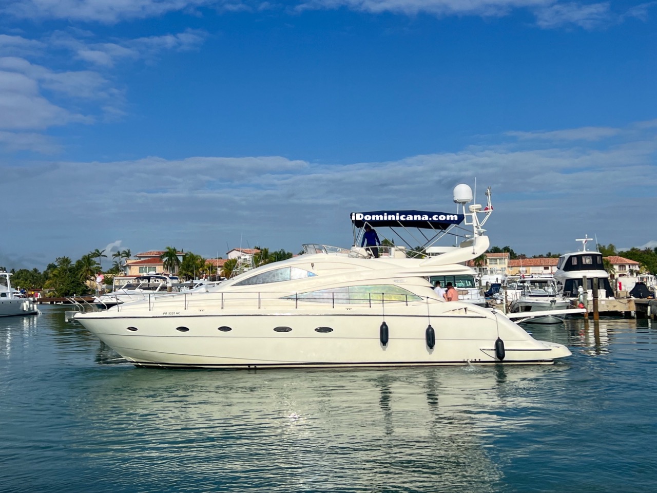 Яхта AICON 56 в Республике Доминикана (аренда) – о.Саона, о.Каталина