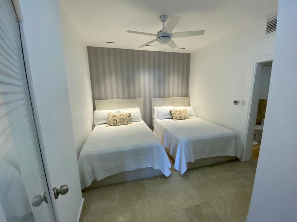Апартаменты в Aquamarina (Cap Cana marina): 2 спальни, 3 мин пешком от пляжа