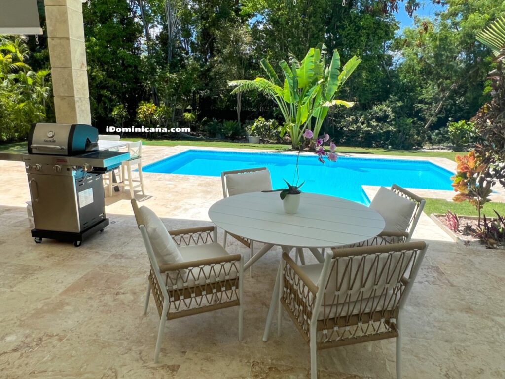 Villa Punta Cana Resort: 5 спален, 10 мин пешком от пляжа (аренда)