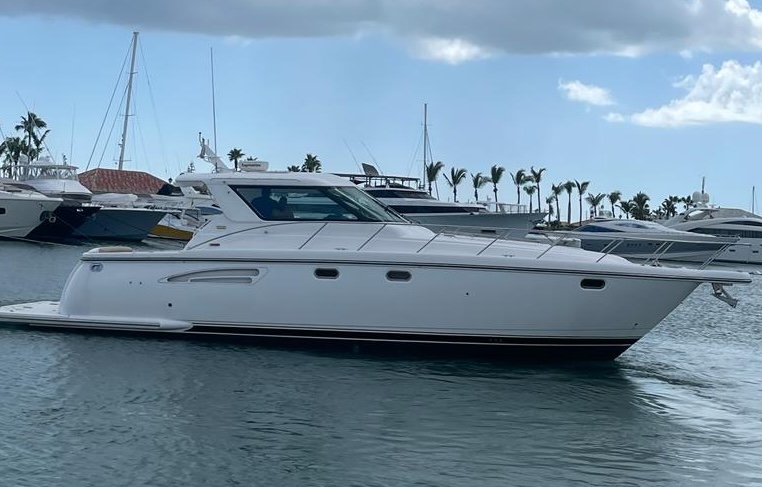 Яхта Tiara 48 ft (Доминикана, аренда): маршруты на выбор (Карибское море)