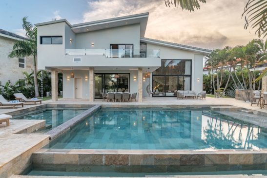 Вилла в Доминикане: 7 спален, Cocotal Golf Club - аренда