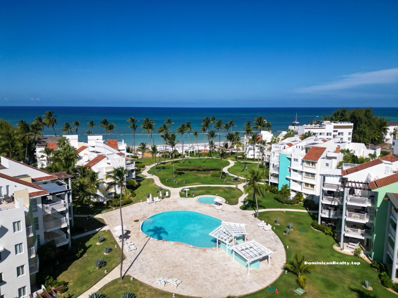 Доминикана: апартаменты рядом с пляжем, вид на море - купить