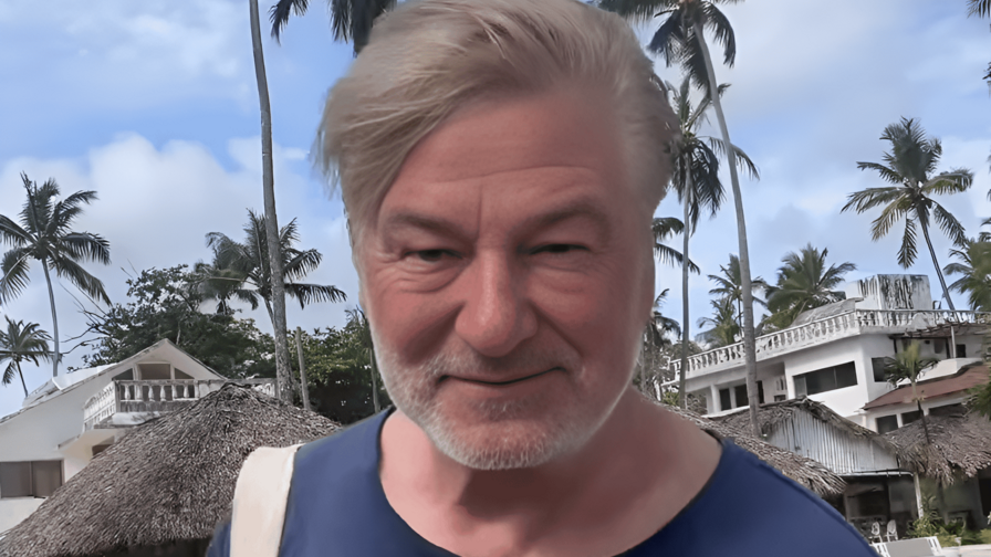 Алек Болдуин отметил День рождения в Доминикане